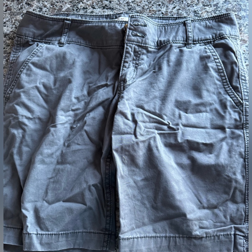 Hollister women’s shorts